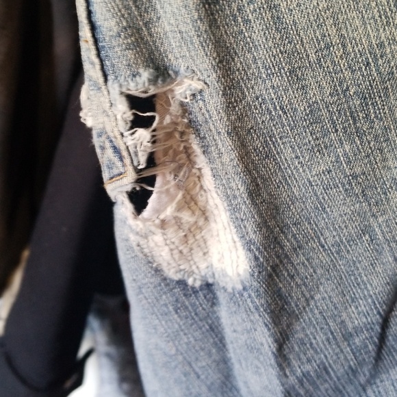 Capris - Picture 3 of 3